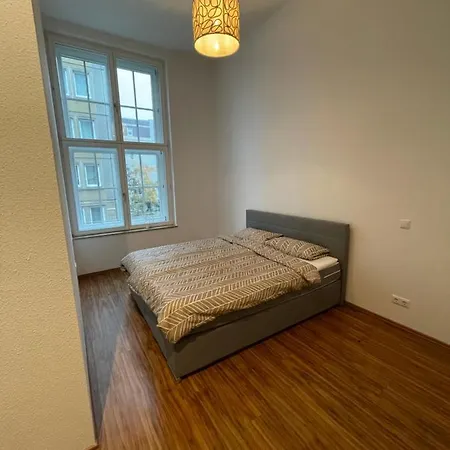 Ferienwohnung Wohlfuehlen In Perfekter Lage Dresden Exterior foto